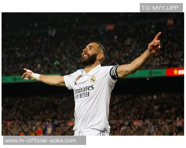 巴萨新球场盛大揭幕:第10分钟全场高呼梅西名字,荣耀归来引爆激情 巴萨新球场盛大揭幕:第10分钟全场高呼梅西名字,荣耀归来引爆激情