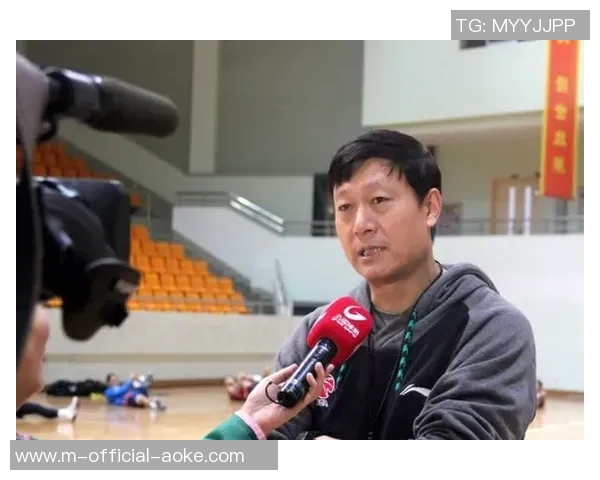 李秋平重点布防马布里:掐死老马扼杀北京队三分的幕后战术揭秘 李秋平重点布防马布里:掐死老马扼杀北京队三分的幕后战术揭秘