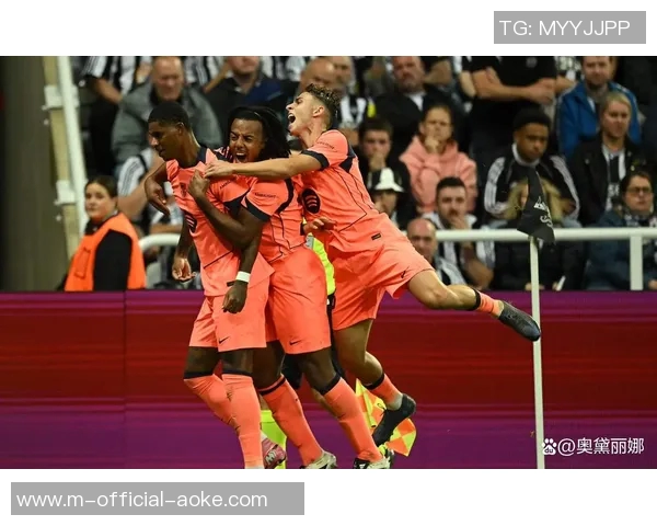 巴萨vs瓦伦西亚：拉什福德、巴尔德吉首发，莱万替补——一场激烈对决的背后